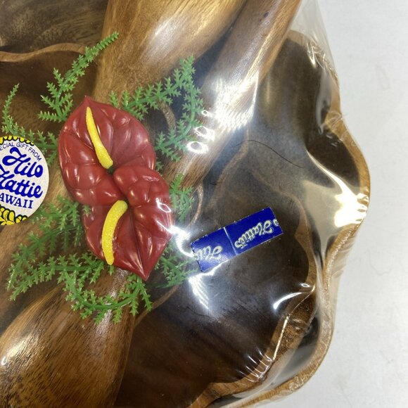 Hilo Hattie Wood Salad Bowl Set Hawaiian Tiki Luau Philippines Utensils New MCM - Picture 8 of 8